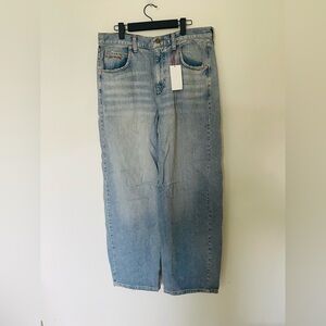 NWT Urban Outfitters BDG Logan Cinch Back Boyfriend High Rise Loose denim Jean